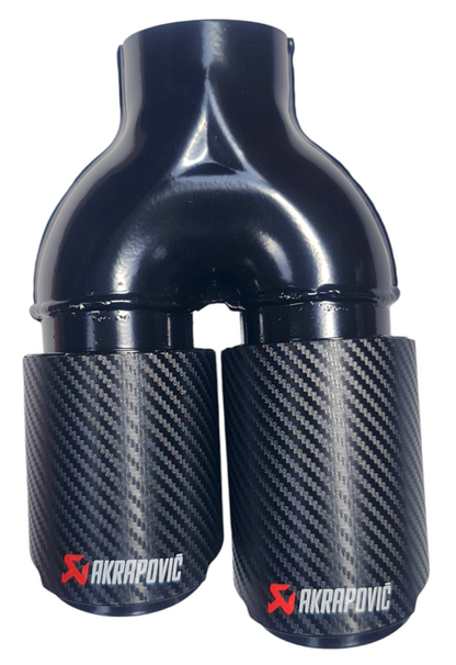 Карбонов накрайник за ауспух Akrapovic (ляв)